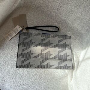 New ROTHY’S Large Black White Houndstooth Wristlet Clutch 100% Recycled
